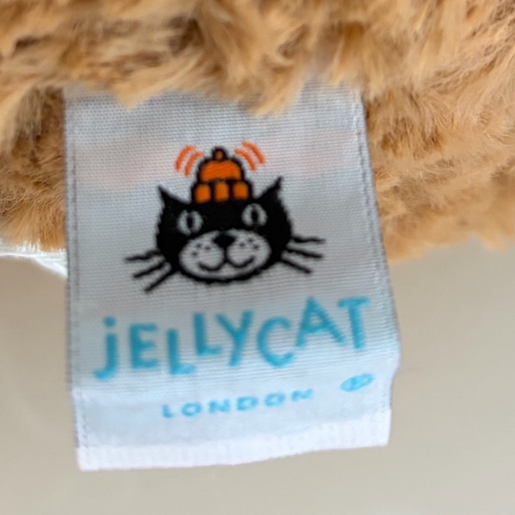 Jellycat Bartholomew Removeable Heart 2 in 1 Plush Toy - Picture 5 of 5